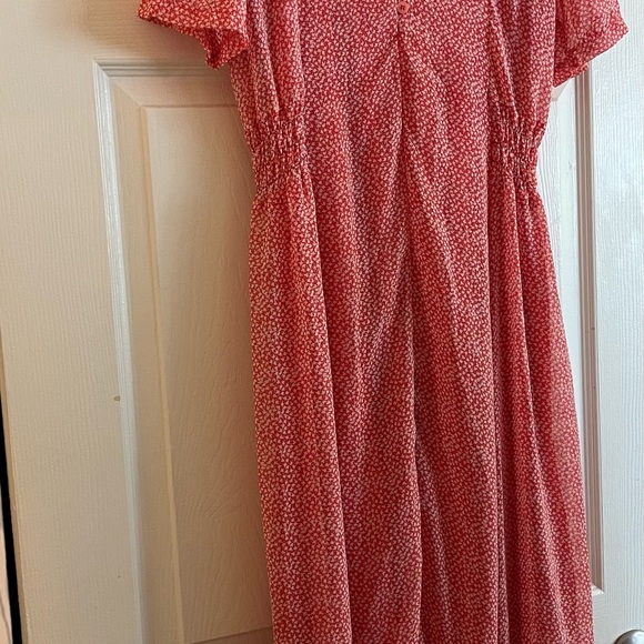 Red Patterned Dress - Picture 3 of 4